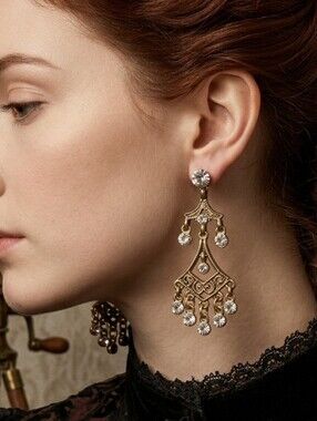 Vintage Gold Tone Rhinestone Chandelier Statement Earrings 2” Drop